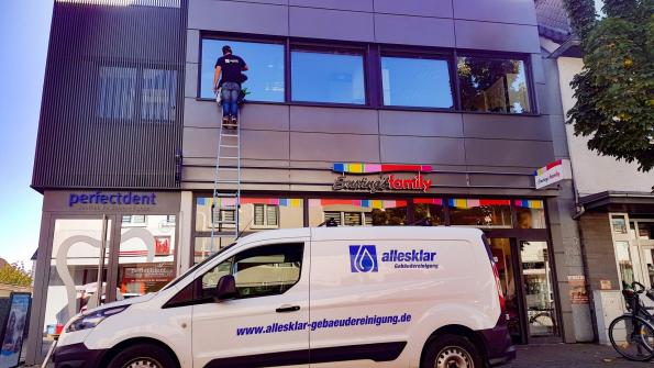 allesklar Gebaeudereinigung Glasreinigung  Schaufensterreinigung Mannheim