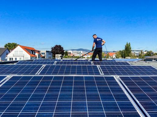 allesklar Gebaeudereinigung Photovoltaik-Reinigung und Solarreinigung Darmstadt