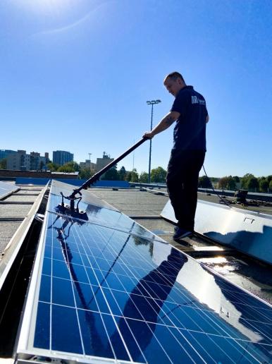 allesklar Gebaeudereinigung Photovoltaik-Reinigung und Solarreinigung Lorsch